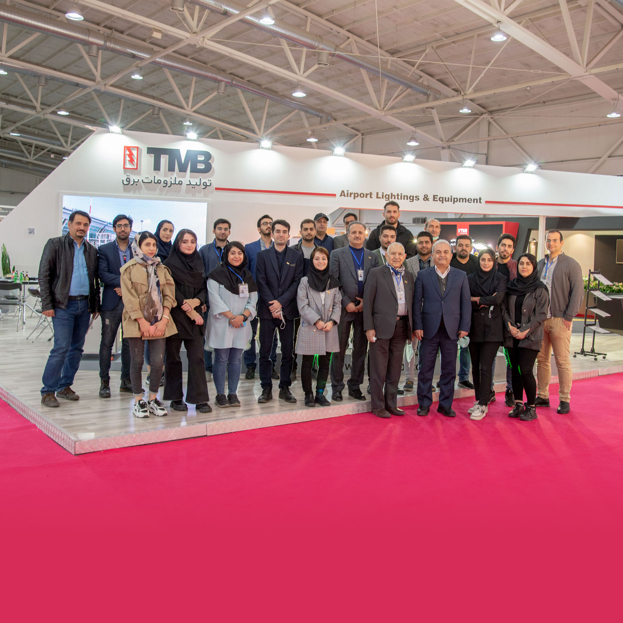 گزارش تصویری از حضور شرکت تولید ملزومات برق در هفتمین نمایشگاه بین المللی فرودگاه، هواپیما، پرواز، صنایع و تجهیزات وابسته تهران